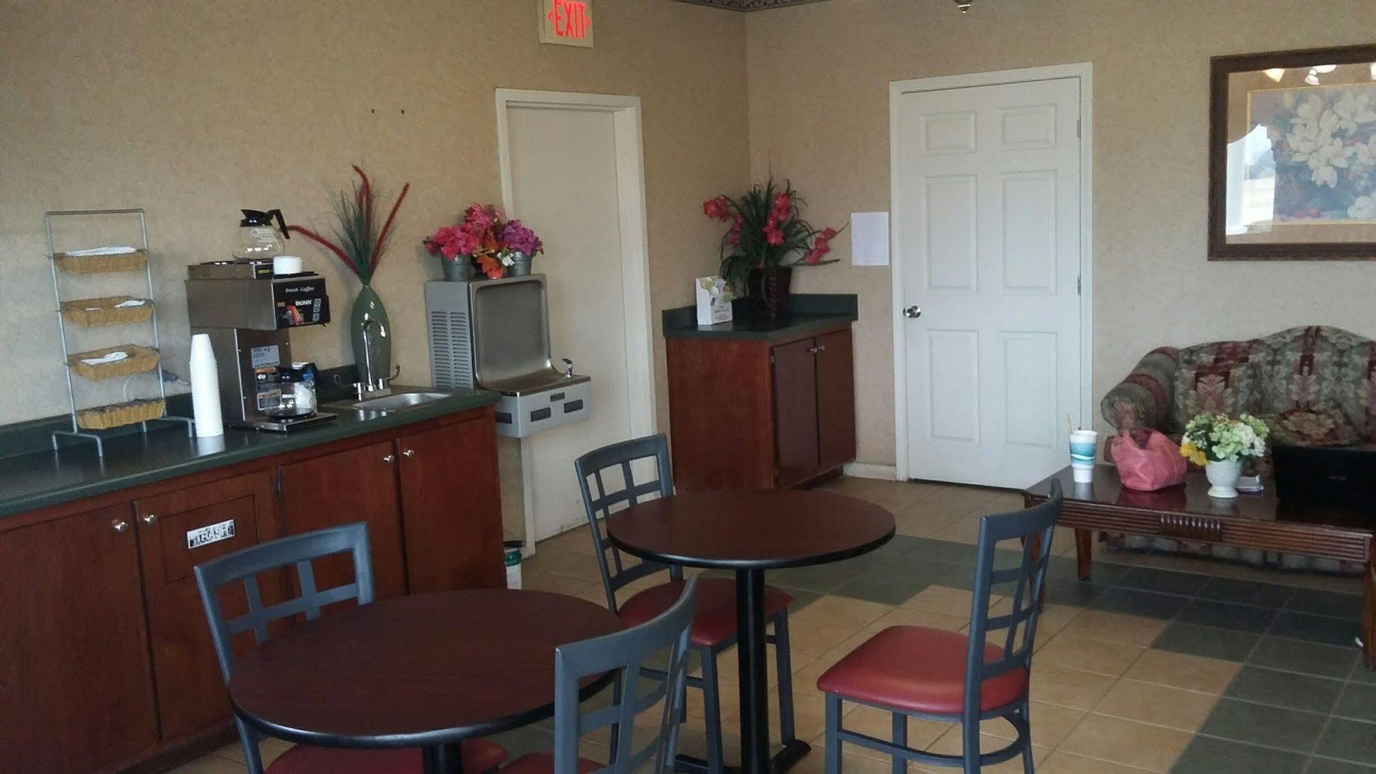 Deer Field Inn Osceola Exterior photo